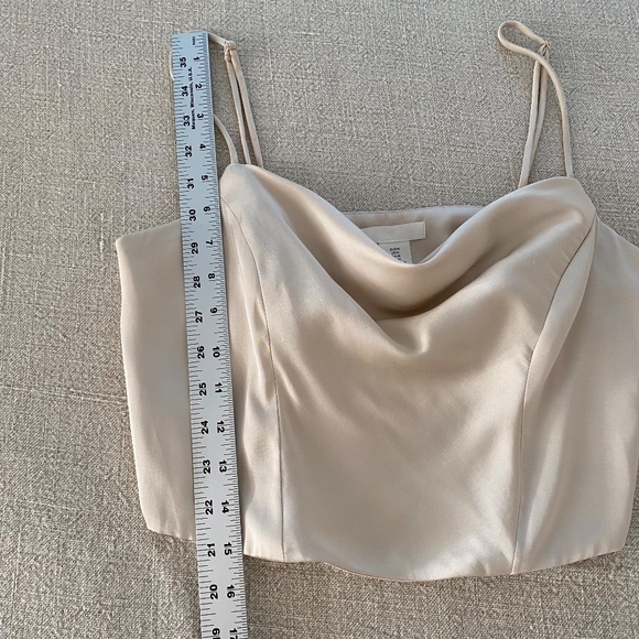 H&M Satin cropped corset in Ivory - size M - Picture 7 of 10